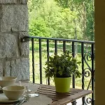 El Descanso Del Sol - En Pirineos *